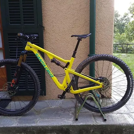 L'uliveto D'argento לינה וארוחת בוקר